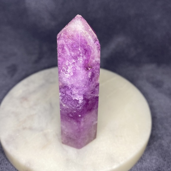 Amethyst Tower - Picture 3 of 4
